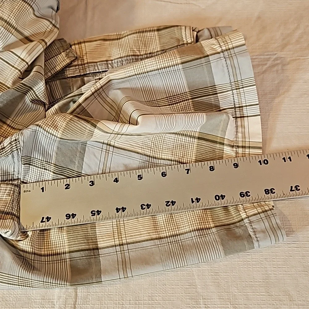 Dockers Plaid Cargo Shorts Grey Tan & White Size‎ 42